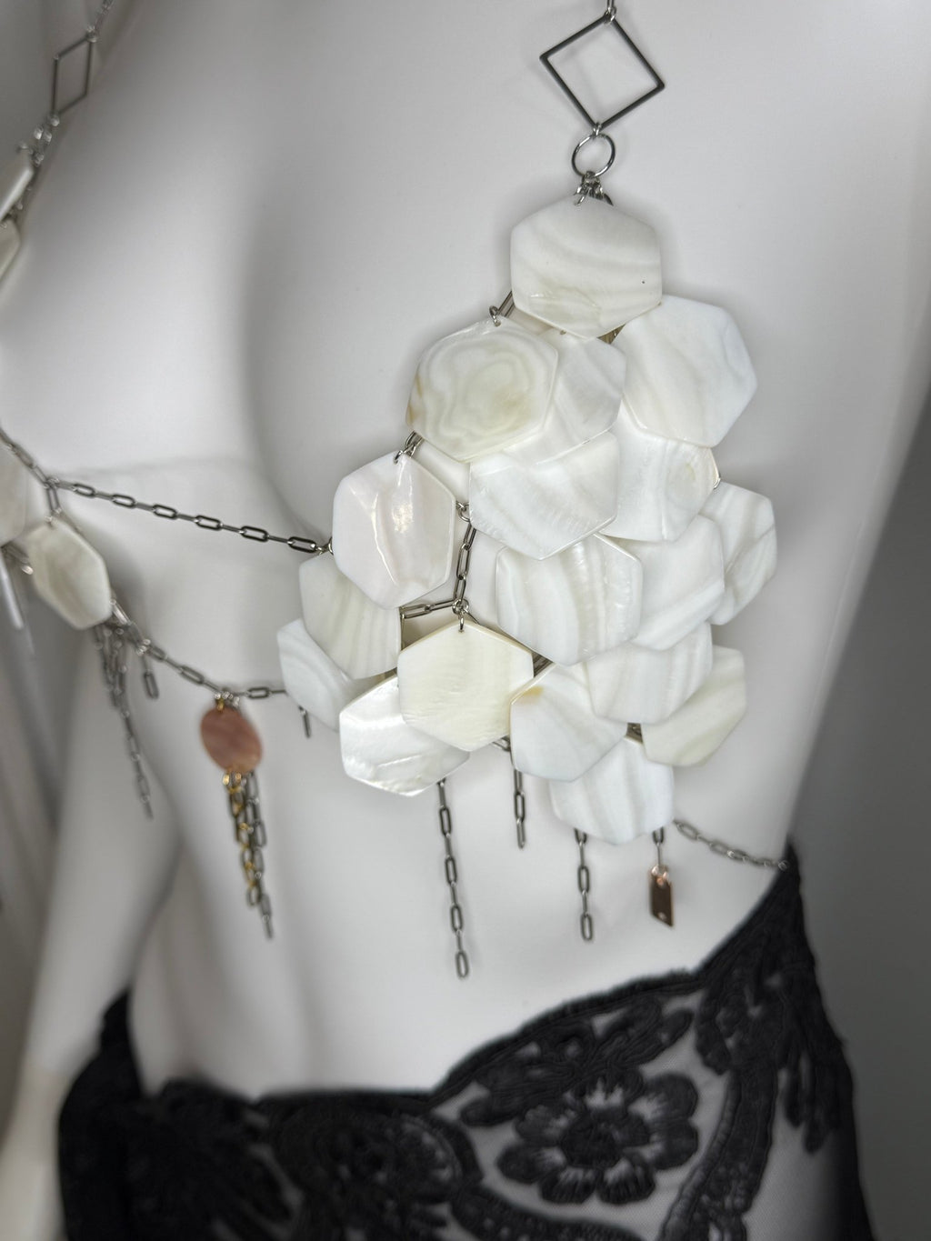 chaintop - bikiniblossomtopmaderatop